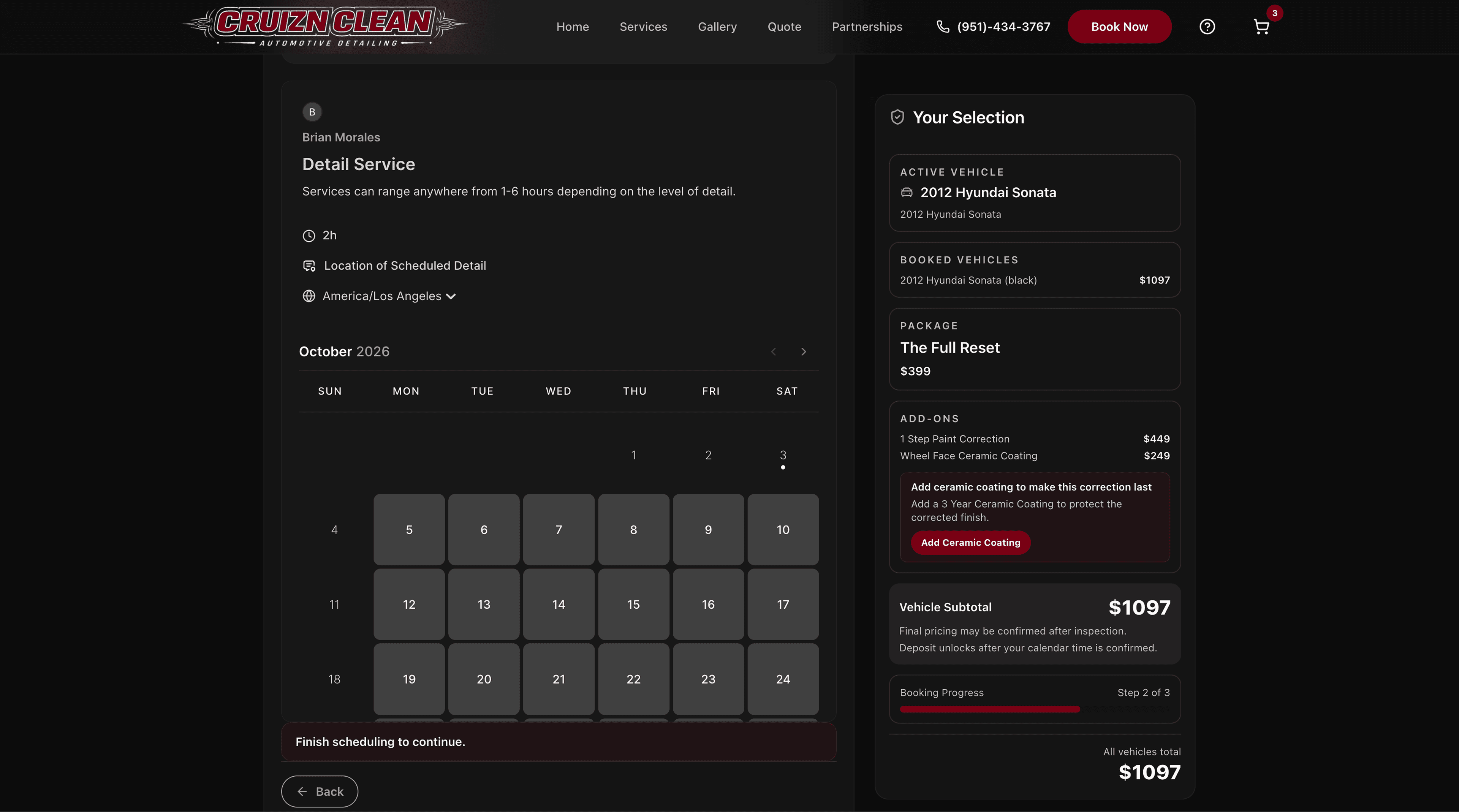 Cruizn Clean desktop booking screen with a service calendar and selected vehicle summary.